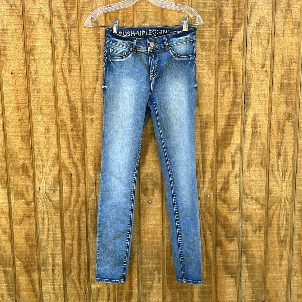 Women’s Refuge Push Up Legging Jeans Size 4